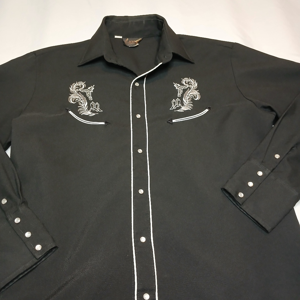 Caravan Western Wear Vtg Pearl Snap Button Down Shirt Mens Lg Black Embroidered - Picture 2 of 7